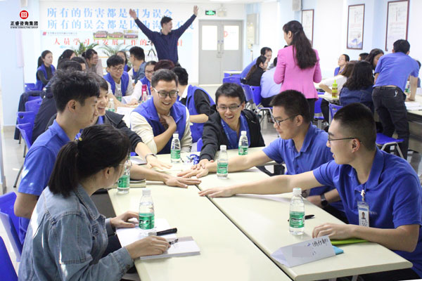 熱烈祝賀德永佳《企業(yè)內(nèi)訓(xùn)師培訓(xùn)TTT》研修課程成功舉辦！