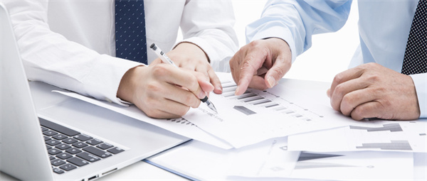 SWOT代表什么？什么是SWOT分析？