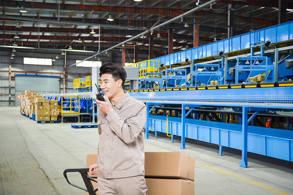 識別并應(yīng)對潛在供應(yīng)鏈風(fēng)險，確保運(yùn)營穩(wěn)定