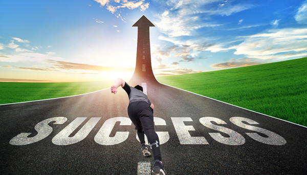 如何利用營(yíng)銷(xiāo)咨詢(xún)公司的數(shù)據(jù)分析能力進(jìn)行策略制定？