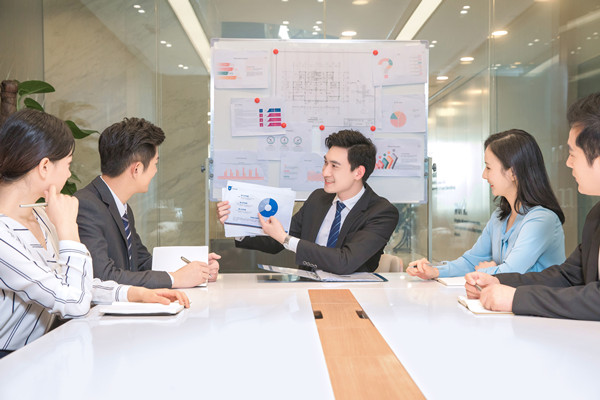 績(jī)效管理的最佳實(shí)踐：理論、研究與實(shí)踐的結(jié)合