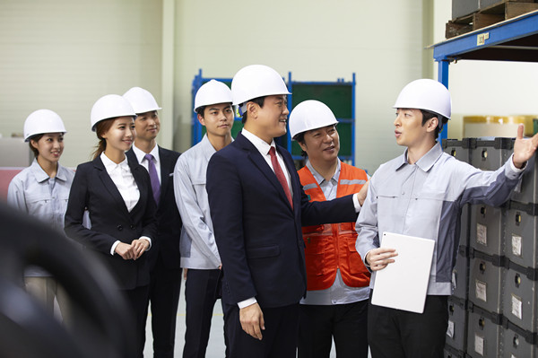 精益領(lǐng)導(dǎo)力：培養(yǎng)卓越領(lǐng)導(dǎo)力，引領(lǐng)企業(yè)前行