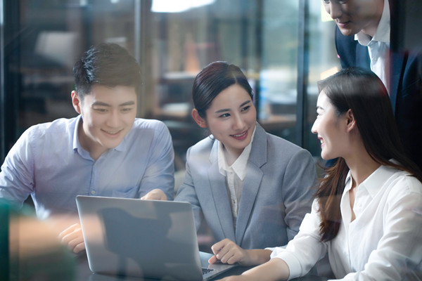 跨部門協(xié)同的績效管理：打破部門壁壘，提升整體效能