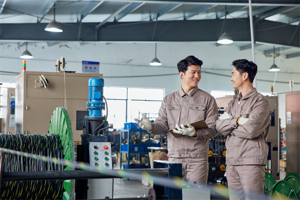 制造業(yè)管理新策略，引領企業(yè)高效運營，提升競爭力