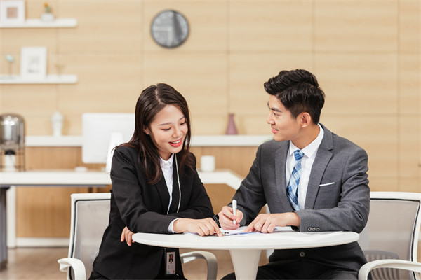 人力資源規(guī)劃：預(yù)測需求，制定合理的人才戰(zhàn)略