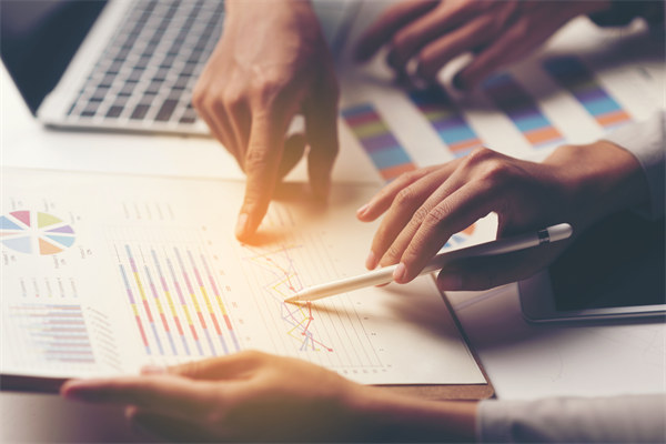 市場(chǎng)趨勢(shì)洞察：抓住市場(chǎng)變化，調(diào)整營(yíng)銷策略