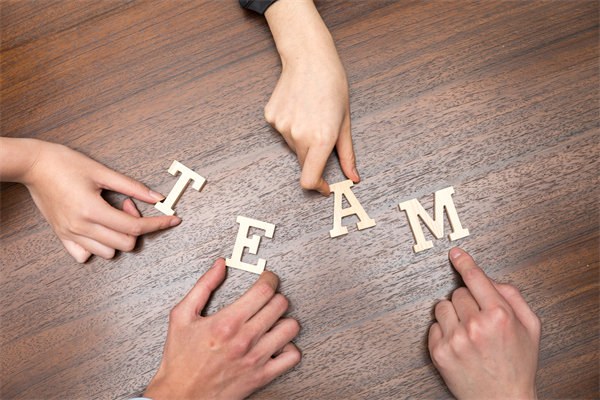 智慧管理與決策：量身定制，解決企業(yè)挑戰(zhàn)