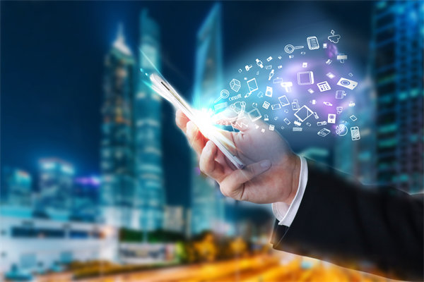 加強(qiáng)集團(tuán)管控信息化建設(shè)，提升決策支持與數(shù)據(jù)分析能力