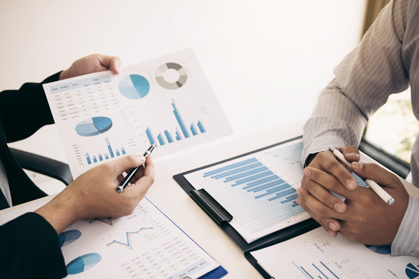 數(shù)據(jù)分析驅(qū)動(dòng)，精準(zhǔn)制定年度經(jīng)營(yíng)計(jì)劃提升效率