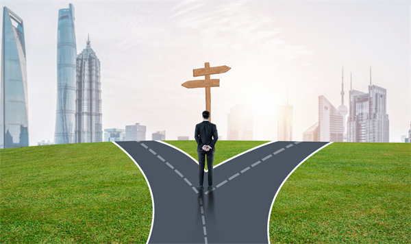 如果一家企業(yè)沒有明確的經(jīng)營戰(zhàn)略，會有什么樣的風(fēng)險？