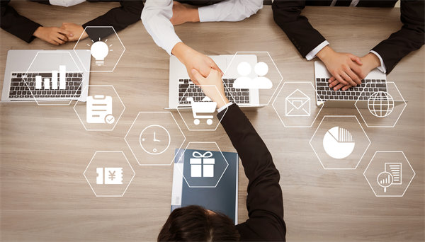 加強(qiáng)企業(yè)管理團(tuán)隊(duì)建設(shè)，打造專業(yè)化、高效化管理團(tuán)隊(duì)