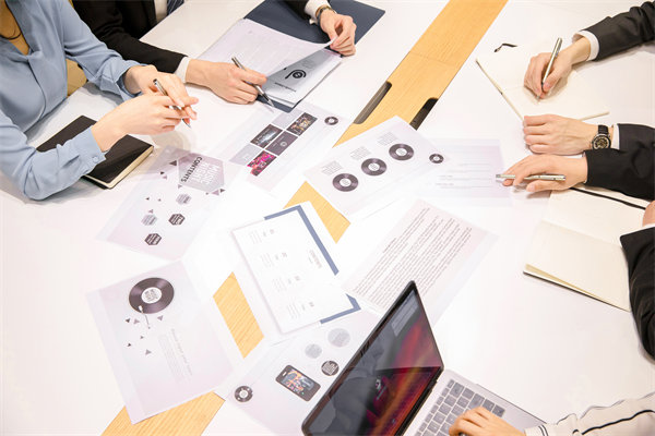 如何科學制定年度經(jīng)營計劃以應對市場不確定性？