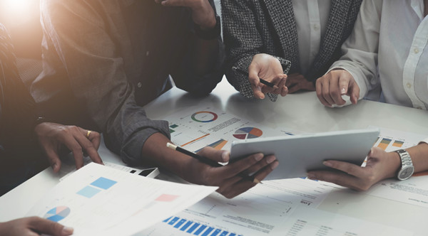 如何科學(xué)設(shè)計薪酬體系以激發(fā)員工最大潛能？