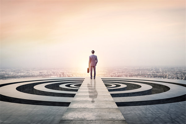 智能制造時(shí)代，企業(yè)如何培養(yǎng)跨界融合的復(fù)合型人才？