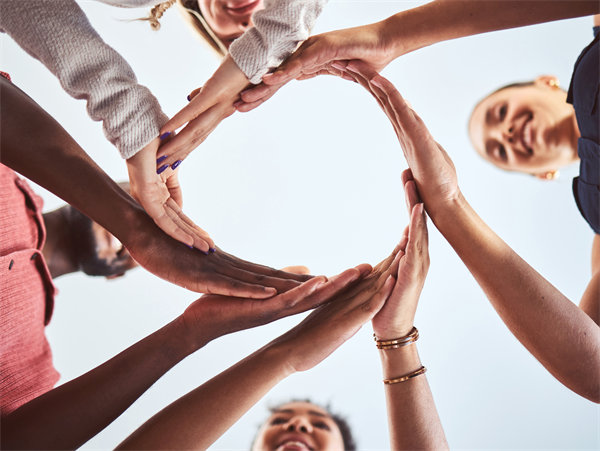 全球化背景下，集團(tuán)管控如何適應(yīng)多元文化？