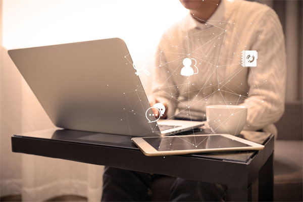 遠(yuǎn)程辦公時(shí)代，如何調(diào)整薪酬結(jié)構(gòu)保持團(tuán)隊(duì)穩(wěn)定？