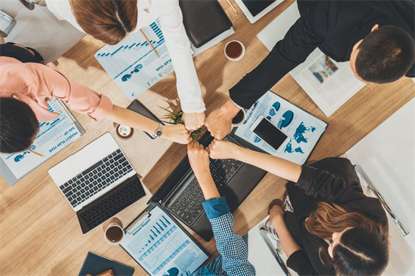 如何構(gòu)建核心競爭力以實(shí)現(xiàn)可持續(xù)發(fā)展戰(zhàn)略？