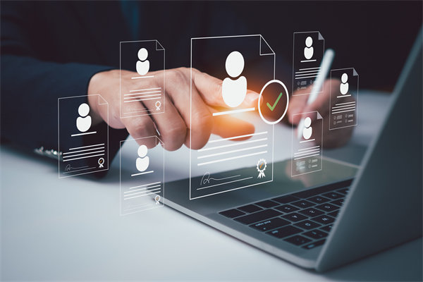 人力資源管理數(shù)字化轉(zhuǎn)型的關(guān)鍵步驟與挑戰(zhàn)？