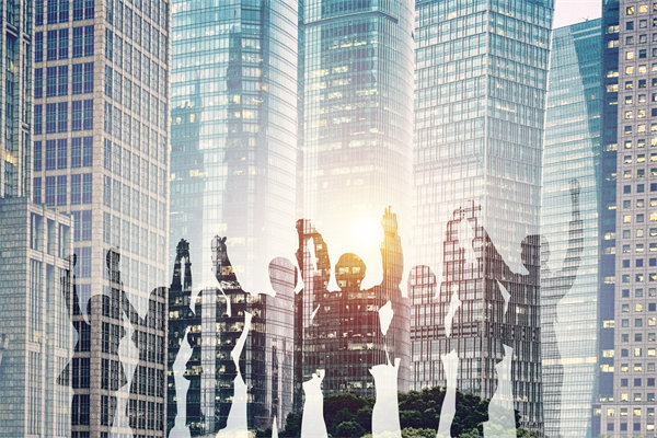 面對市場變化，集團管控如何快速響應與調整？