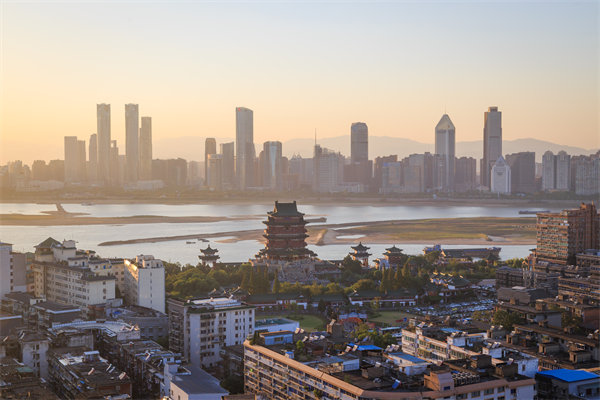 南昌本土管理咨詢公司如何打造差異化服務，贏得市場認可？