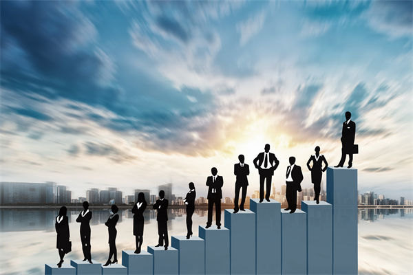 薪酬優(yōu)化時，如何評估員工貢獻與崗位價值？