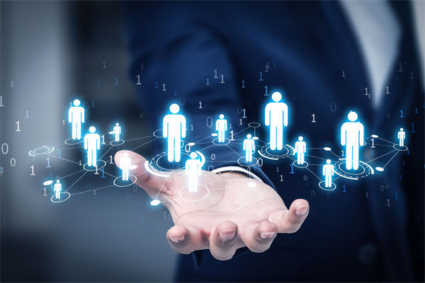 面對市場快速變化，組織規(guī)劃如何保持靈活性與前瞻性？