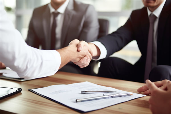 跨國企業(yè)如何管理文化差異以實現(xiàn)全球戰(zhàn)略協(xié)同？