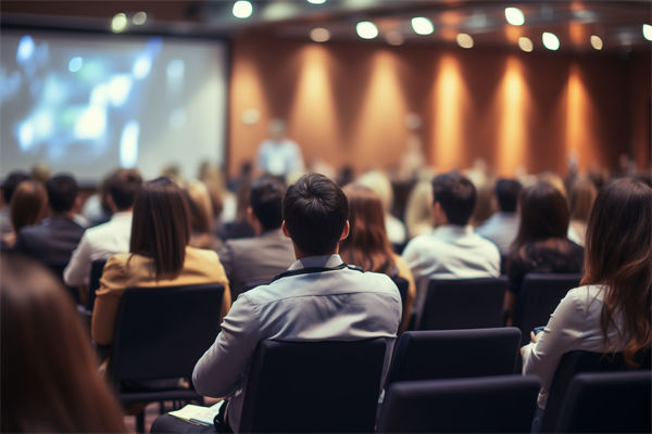 在員工培訓上，企業(yè)應如何投入，以獲得最大回報？