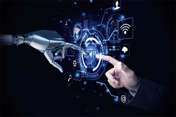 戰(zhàn)略管理與業(yè)務(wù)融合，推動企業(yè)轉(zhuǎn)型升級與創(chuàng)新發(fā)展