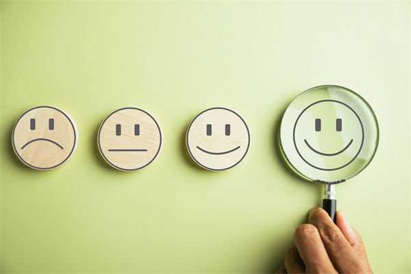 國產(chǎn)手機(jī)均價已逼近4000元，對企業(yè)薪酬管理的啟示