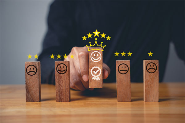 多元化團隊管理中，如何促進員工之間的協(xié)作與融合？