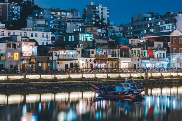 廈門精益生產咨詢公司如何助力企業(yè)實現(xiàn)精益轉型？