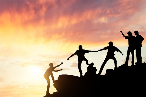 如何通過組織規(guī)劃，提升團隊工作效率與協(xié)作能力？