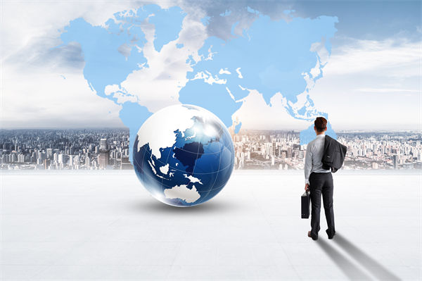 風(fēng)險管理與企業(yè)戰(zhàn)略制定：如何平衡機遇與威脅？