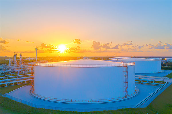 面對新興技術，企業(yè)戰(zhàn)略規(guī)劃如何把握機遇與應對挑戰(zhàn)？