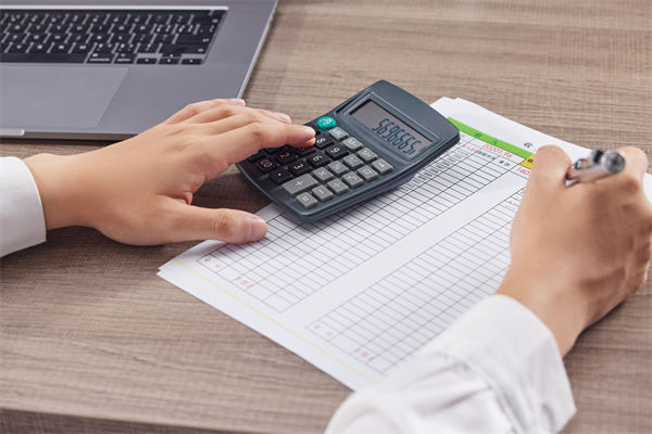 如何構(gòu)建以預(yù)算為核心的企業(yè)文化，促進(jìn)全員參與？