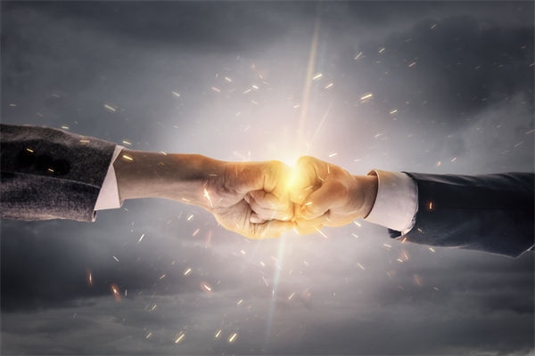 競爭對手策略多變，企業(yè)戰(zhàn)略管理如何調整以應對挑戰(zhàn)？