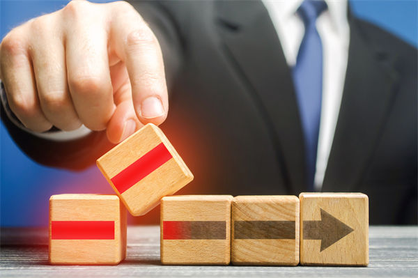 精益管理實(shí)施中，如何確保持續(xù)改進(jìn)機(jī)制的有效運(yùn)行？