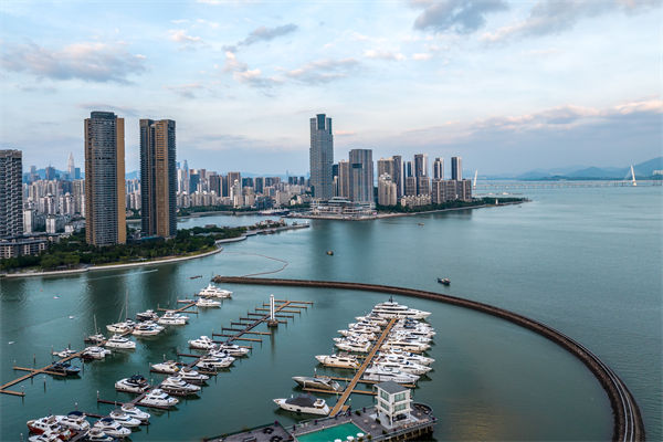 如何判斷深圳戰(zhàn)略咨詢公司的策略建議是否可行？