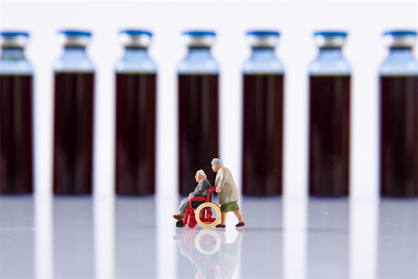 為啥有些老人沉迷購買保健品？對品牌營銷有何啟示？