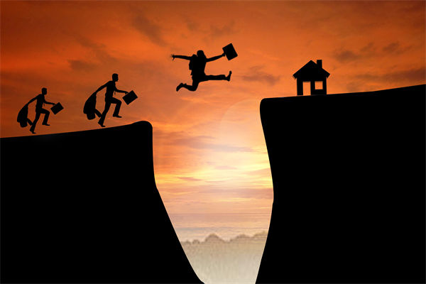 如何通過人力資源策略實現(xiàn)企業(yè)員工潛能最大化？