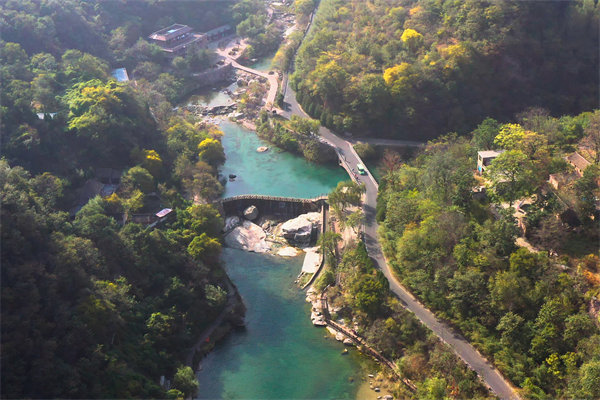 年度經(jīng)營(yíng)計(jì)劃年年落空，企業(yè)發(fā)展受阻，新鄉(xiāng)咨詢公司如何破局？