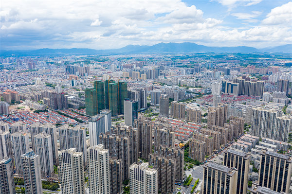 企業(yè)如何借助漳州咨詢公司優(yōu)化市場競爭戰(zhàn)略？