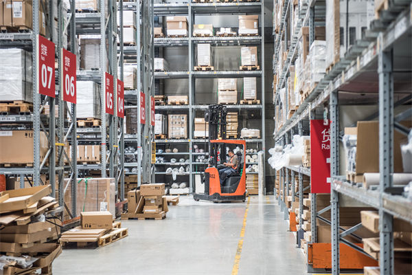 庫(kù)存積壓如山，資金周轉(zhuǎn)停滯，怎樣清理盤活？