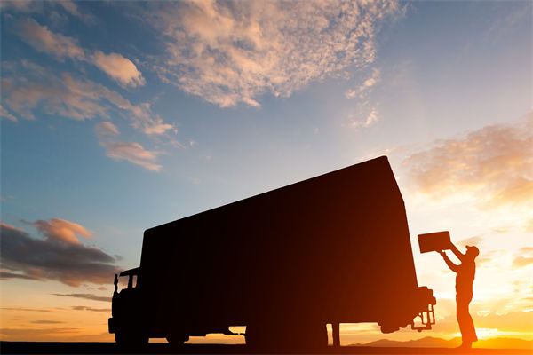 快遞員入職京東13年工資共100多萬(wàn)，其他企業(yè)怎么看？