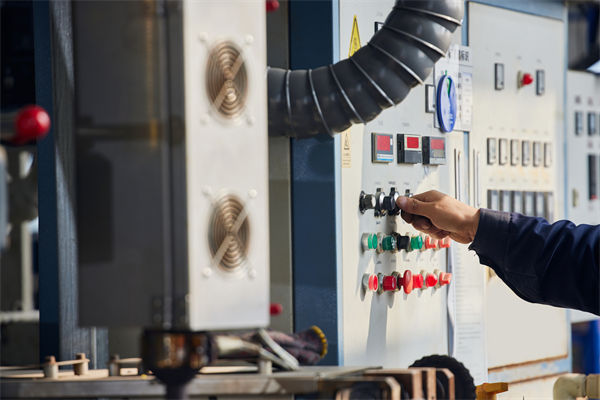 設(shè)備故障拖慢進(jìn)度，精益生產(chǎn)怎樣打造零故障車(chē)間？