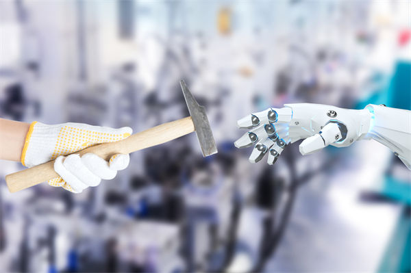 員工對數(shù)字化管理抵觸，推進遇阻，怎樣化解難題？