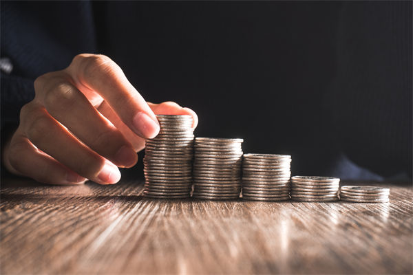 薪酬績(jī)效分析：多家大行下調(diào)存款利率，1年期下破1%