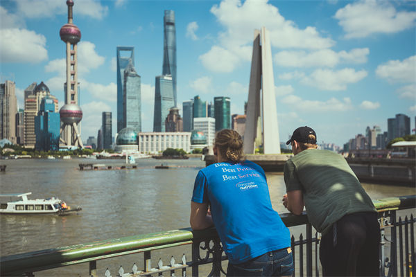 供應(yīng)鏈分析：外國游客“買買買”，中國購更火了