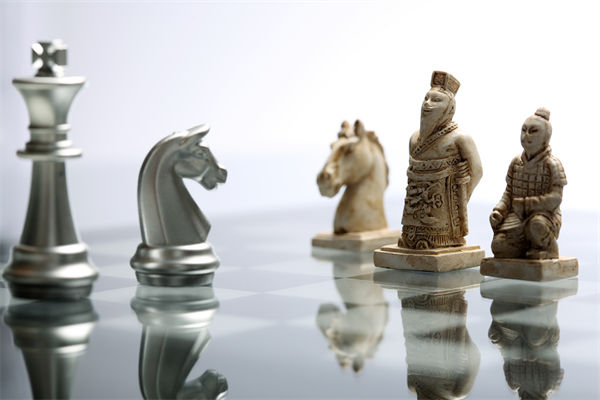 集團(tuán)管控松散低效？如何平衡集權(quán)分權(quán)激活子公司動(dòng)能？